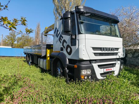 2013 Iveco Stralis, белый, 5500000 рублей, вид 1