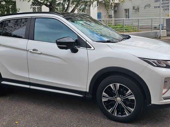 2019 Mitsubishi Eclipse Cross I, белый, 2280000 рублей - вид 3