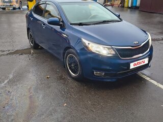 2015 Kia Rio III Рестайлинг, синий, 950000 рублей, вид 2