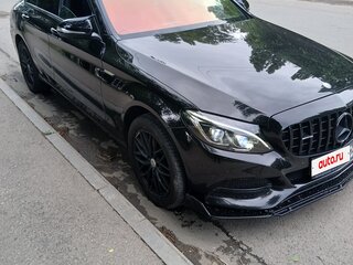 2014 Mercedes-Benz C-Класс 180 IV (W205), чёрный, 1750000 рублей, вид 3