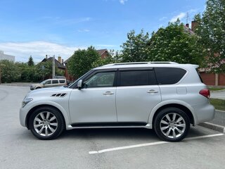 2012 Infiniti QX56 II, серебристый, 2550000 рублей, вид 4