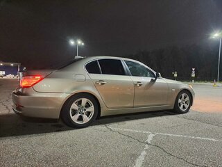 2008 BMW 5 серии 520i V (E60/E61) Рестайлинг, бежевый, 1200000 рублей, вид 3