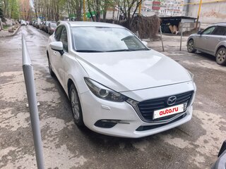 2018 Mazda 3 III (BM) Рестайлинг, белый, 1350000 рублей, вид 3