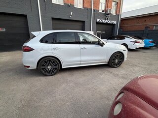 2014 Porsche Cayenne Diesel II (958), белый, 3400000 рублей, вид 3