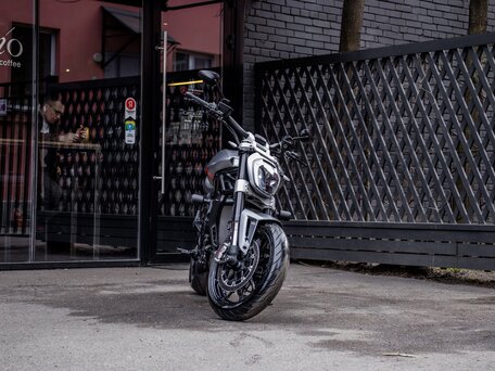 2021 Ducati XDiavel, серый, 2150000 рублей, вид 4