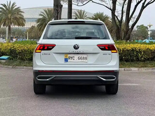 2021 Volkswagen Tiguan L II Рестайлинг (China Market), белый, 1880000 рублей, вид 5