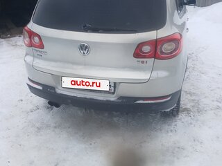 2008 Volkswagen Tiguan I, серебристый, 760000 рублей, вид 1