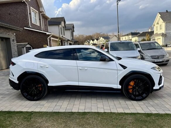 2022 Lamborghini Urus I, белый, 28500000 рублей - вид 5