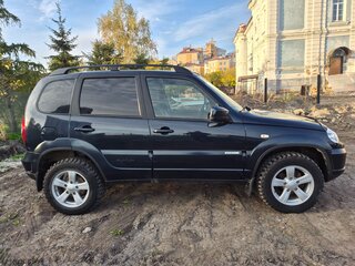 2014 Chevrolet Niva I Рестайлинг, синий, 550000 рублей, вид 3