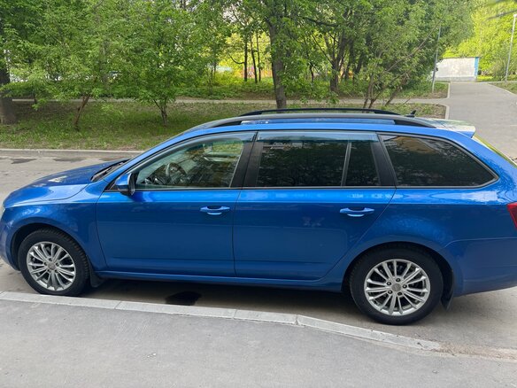 2016 Skoda Octavia III (A7), синий, 1405000 рублей - вид 7