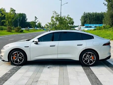 2026 Changan Qiyuan A06 28.39 kWh, серебристый, 2750000 рублей, вид 3