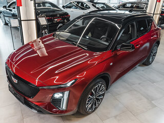 2023 Cadillac GT4, пурпурный, 5650000 рублей, вид 2