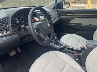 2017 Hyundai Elantra VI (AD), синий, 1200000 рублей, вид 5