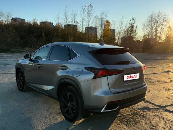 2020 Lexus NX 200 I Рестайлинг, серый, 3150000 рублей - вид 1