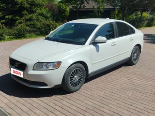 2008 Volvo S40 II Рестайлинг, белый, 420000 рублей, вид 1