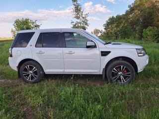 2013 Land Rover Freelander II Рестайлинг 2, белый, 1499000 рублей, вид 4