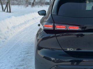 2022 Peugeot 308 III, чёрный, 1650000 рублей, вид 1