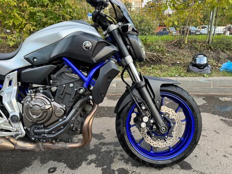 2016 Yamaha MT-07 (FZ-07), синий, 640000 рублей, вид 4