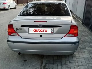 2004 Ford Focus I Рестайлинг, серебристый, 550000 рублей, вид 4