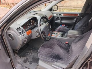 2005 Volkswagen Touareg I, чёрный, 800000 рублей, вид 5