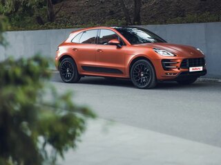 2014 Porsche Macan Turbo I, чёрный, 2850000 рублей, вид 3