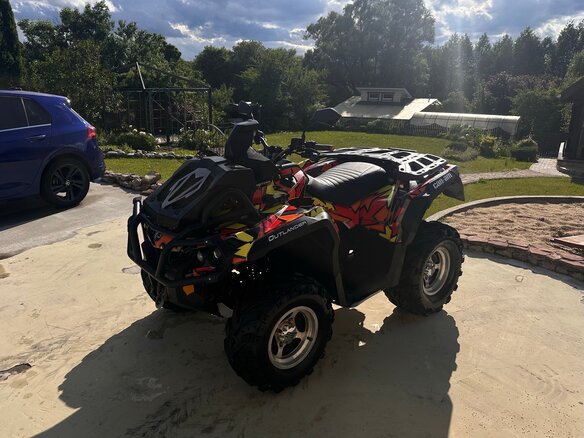 2012 BRP Can-Am Outlander 800, серый, 850000 рублей - вид 1