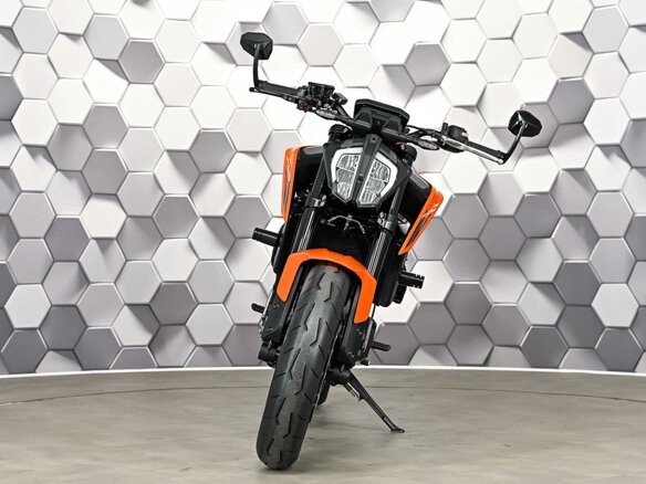 2019 KTM 790 Duke, оранжевый, 597000 рублей - вид 4