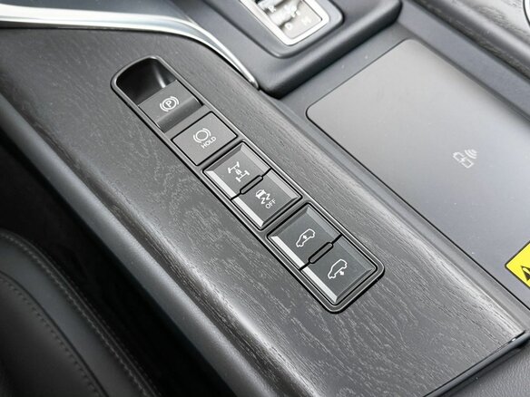 2025 Lexus LX 700h IV, коричневый, 19490000 рублей - вид 18