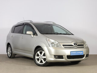 Toyota Corolla Verso I Рестайлинг