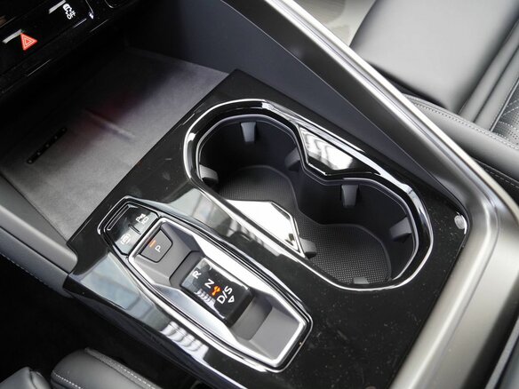 2026 Audi Q5 L III (GU), чёрный, 6450000 рублей - вид 33