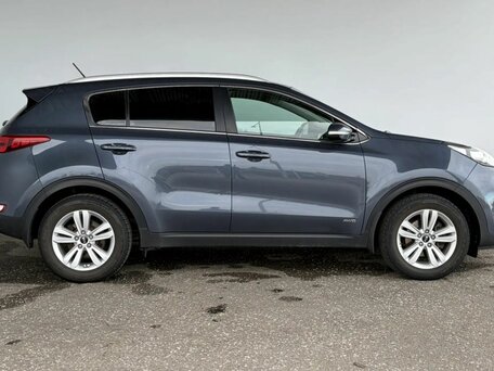 2016 Kia Sportage IV, синий, 1835000 рублей, вид 4