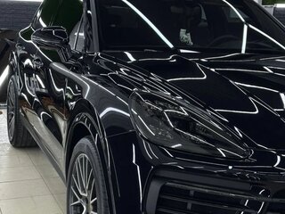2021 Porsche Cayenne E-Hybrid III, чёрный, 10500000 рублей, вид 3