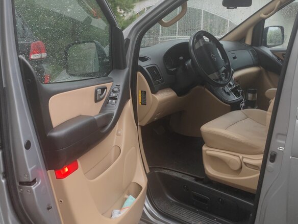 2019 Hyundai Grand Starex I Рестайлинг 2, серебристый, 4600000 рублей - вид 25
