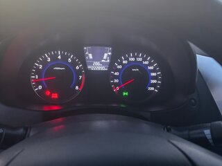 2014 Hyundai Solaris I, белый, 850000 рублей, вид 3