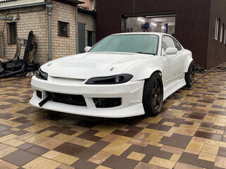 2002 Nissan Silvia VII (S15), белый, 8000000 рублей, вид 4