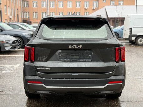 2024 Kia Sorento IV Рестайлинг, серый, 5340000 рублей, вид 3