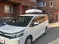 2014 Toyota Voxy III (R80), белый, 1720000 рублей