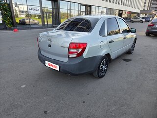 2017 Lada (ВАЗ) Granta I, серебристый, 320000 рублей, вид 4