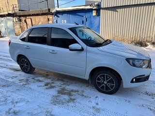 2023 Lada (ВАЗ) Granta I Рестайлинг, белый, 900000 рублей, вид 3