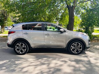 2020 Kia Sportage IV Рестайлинг, серый, 2100000 рублей, вид 3