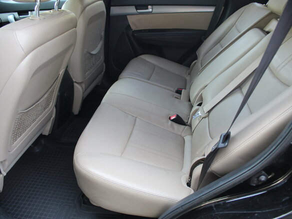 2009 Kia Sorento II, чёрный - вид 10