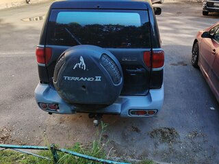 2002 Nissan Terrano II Рестайлинг 2, чёрный, 450000 рублей, вид 3