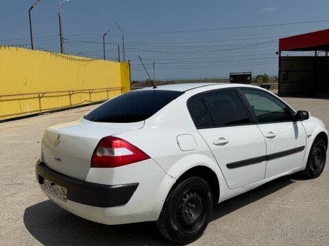 2005 Renault Megane II, белый, 330000 рублей - вид 8