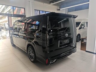 2024 Toyota HiAce H300, белый, 12535678 рублей, вид 4