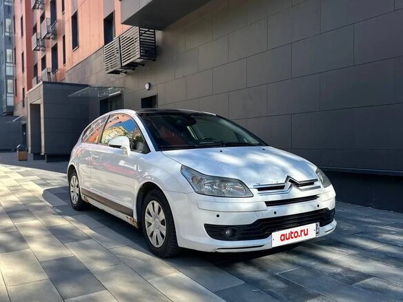 2006 Citroen C4 I, белый, 300000 рублей