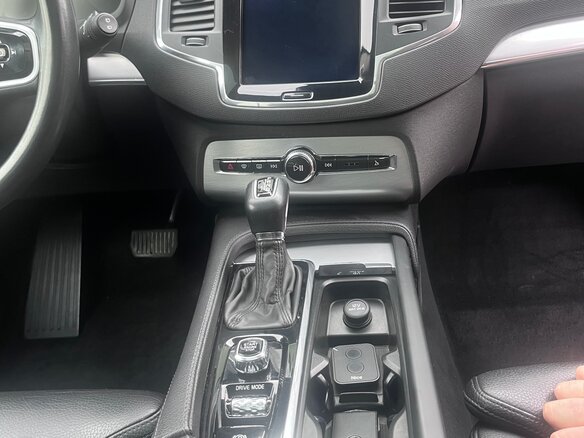 2019 Volvo XC90 II, чёрный, 3429000 рублей - вид 16