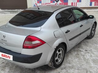 2007 Renault Megane II Рестайлинг, серый, 320000 рублей, вид 2