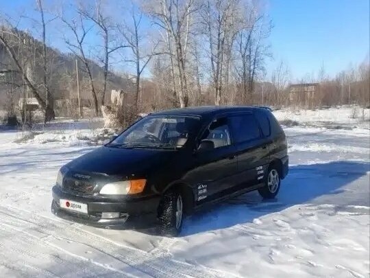 2000 Toyota Ipsum I (M10), чёрный - вид 6