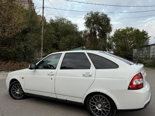 2011 Lada (ВАЗ) Priora I, белый, 250000 рублей, вид 4