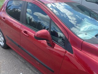 2010 Peugeot 308 I, красный, 460000 рублей, вид 1